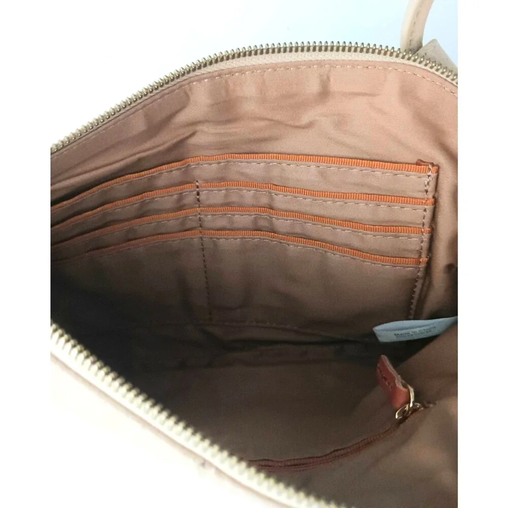 HOBO Sable Wristlet Bag Irish Cream Tan Leather Circle Handle 10X6